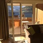 Apartment Venediger-chalet Matrei in Osttirol