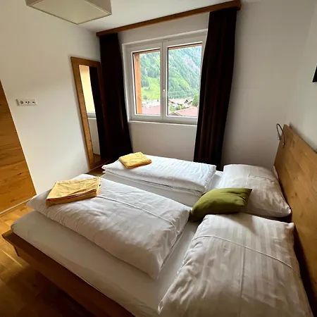 Venediger-chalet מטרי אין אוסטירול