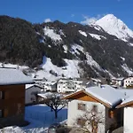 Апартаменты Venediger-chalet *